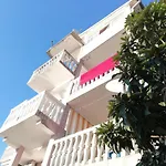 Apartment White Lily Of Budva